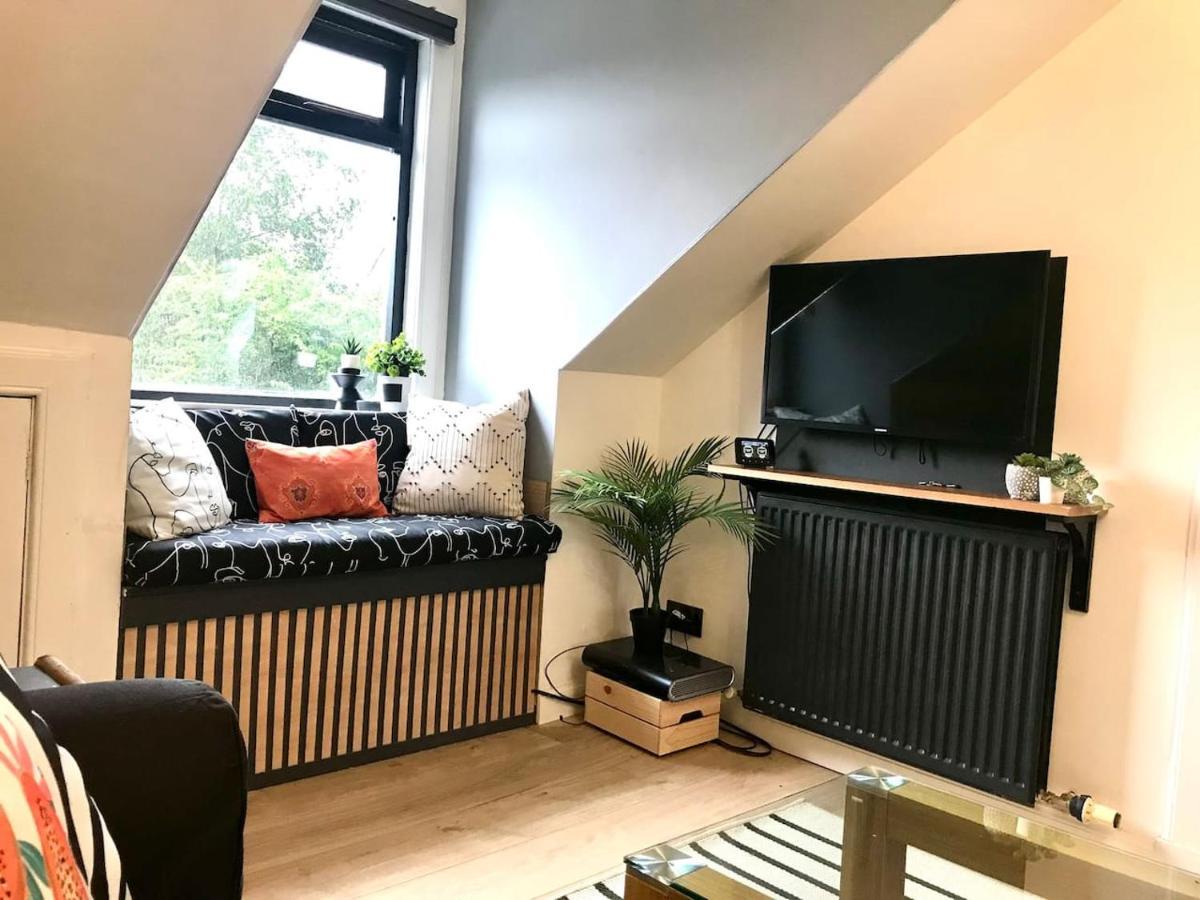 The Morningside Apartment Charming Stylish Apartment In The Centre Of Инерлитън Екстериор снимка